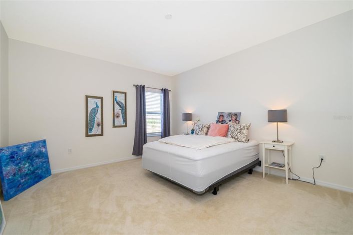 Image No.24-5 Bed House for sale