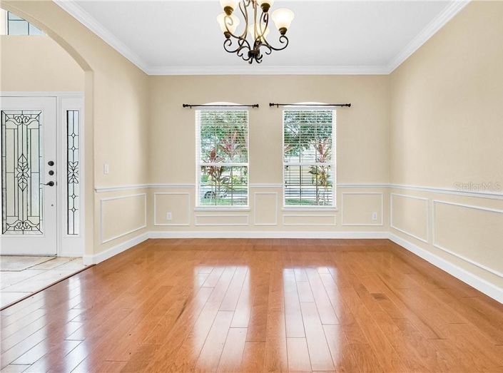 Image No.7-4 Bed House for sale