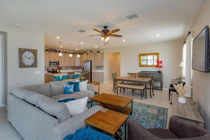 Image No.14-4 Bed House for sale