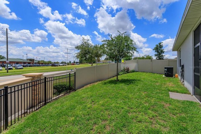 Image No.25-4 Bed House for sale