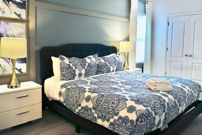 Image No.21-7 Bed House for sale