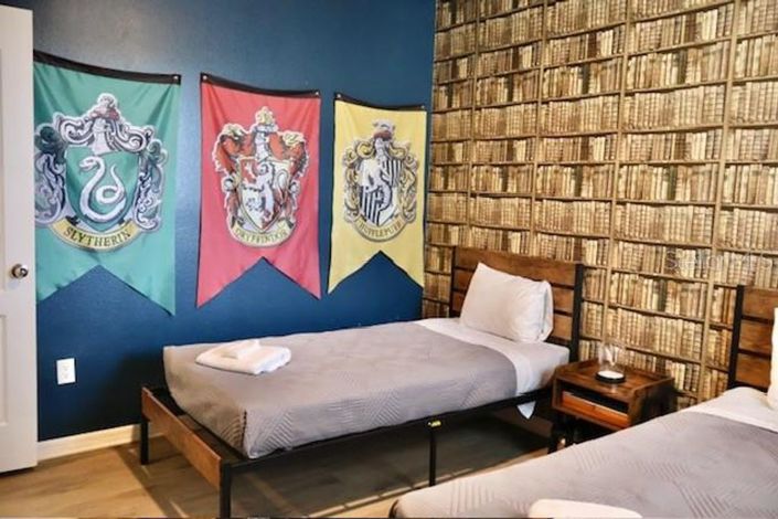 Image No.26-7 Bed House for sale