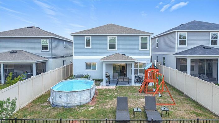 Image No.10-3 Bed House for sale