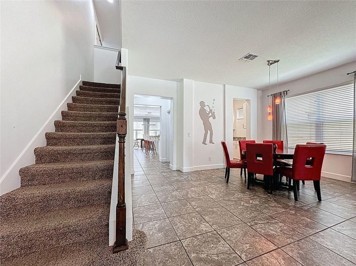 Image No.41-6 Bed House for sale