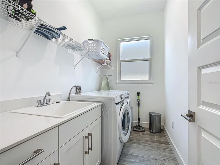 Image No.29-3 Bed House for sale