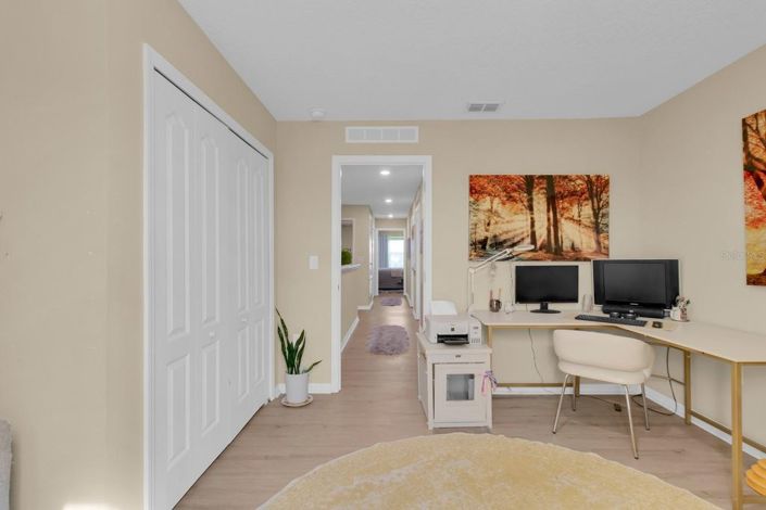 Image No.31-3 Bed Townhouse for sale