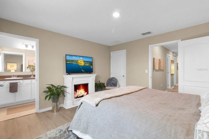 Image No.35-3 Bed Townhouse for sale