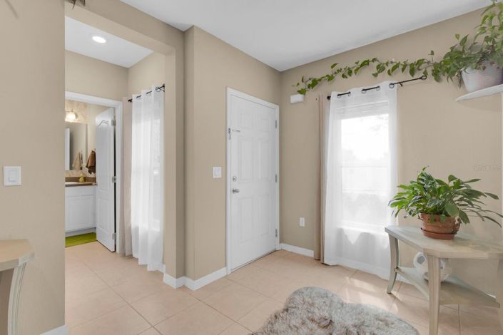 Image No.41-3 Bed Townhouse for sale