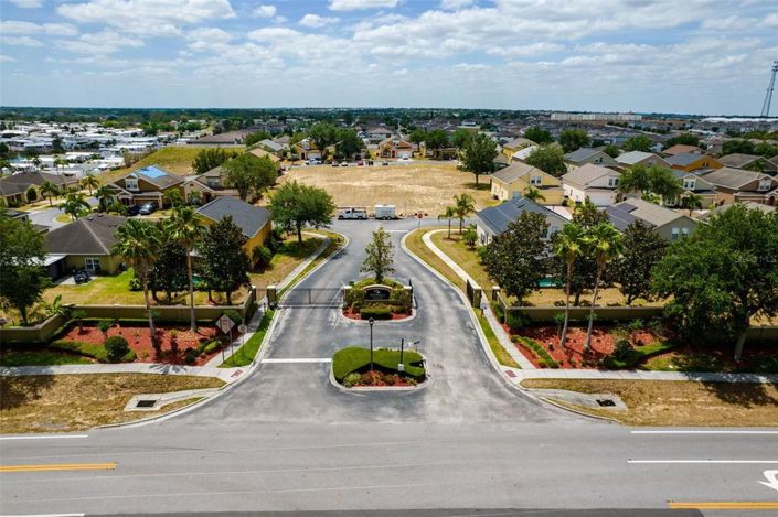 Image No.3-5 Bed House for sale