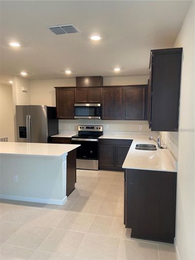 Image No.14-4 Bed House for sale