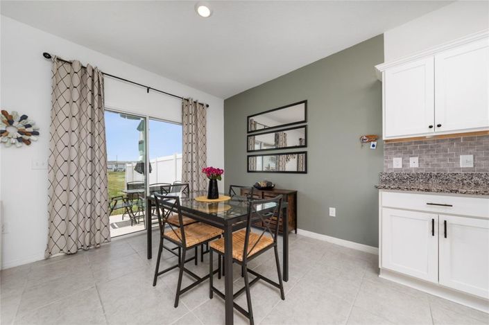 Image No.12-3 Bed Townhouse for sale