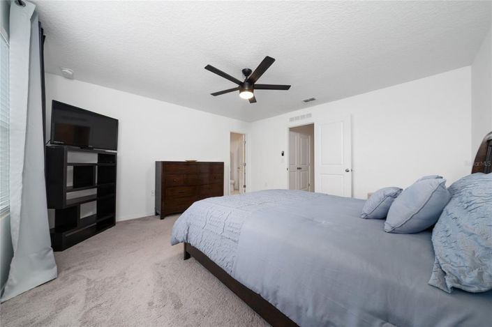 Image No.23-3 Bed Townhouse for sale