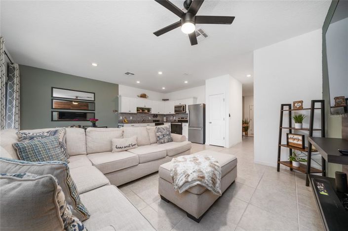 Image No.3-Maison de ville de 3 chambres à vendre à Saint John