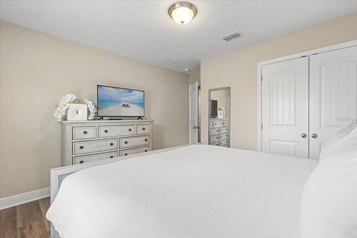 Image No.22-6 Bed House for sale