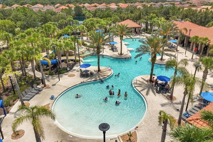 Image No.5-6 Bed House for sale