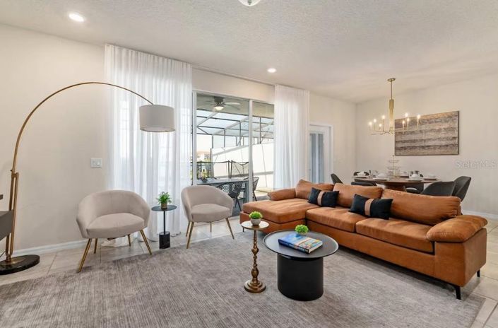 Image No.15-5 Bed Townhouse for sale