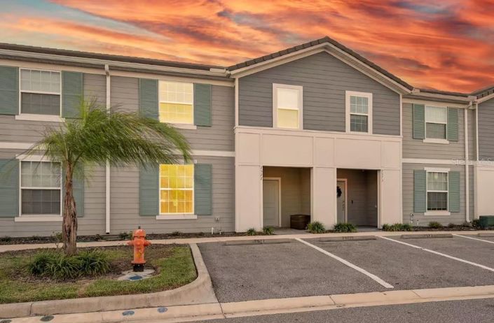 Image No.3-5 Bed Townhouse for sale