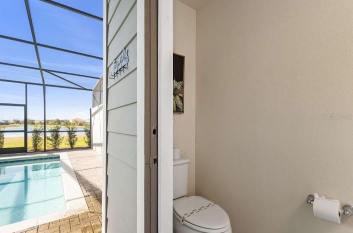 Image No.25-5 Bed Townhouse for sale