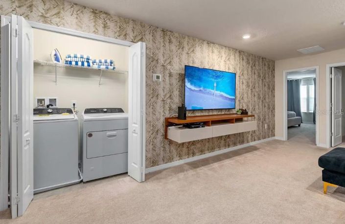 Image No.32-5 Bed Townhouse for sale