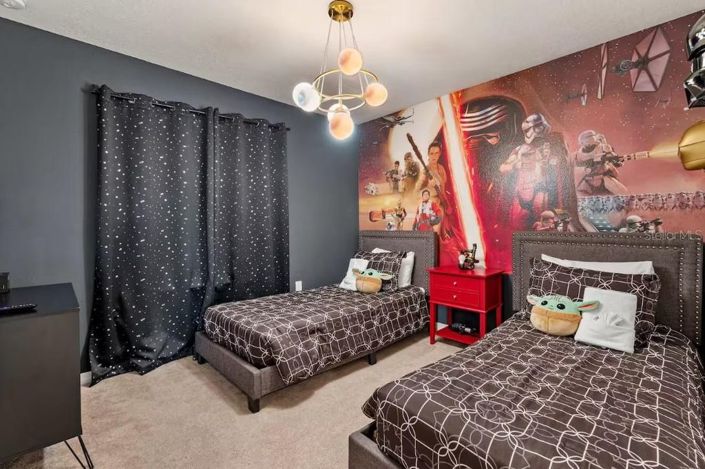 Image No.33-5 Bed Townhouse for sale