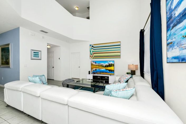 Image No.20-5 Bed House for sale