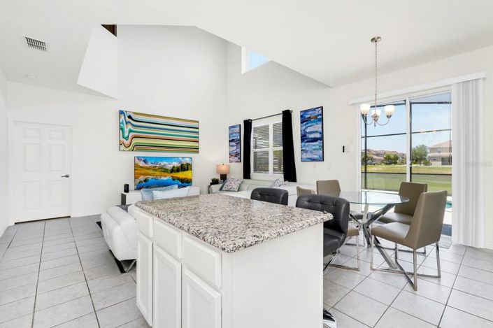 Image No.25-5 Bed House for sale