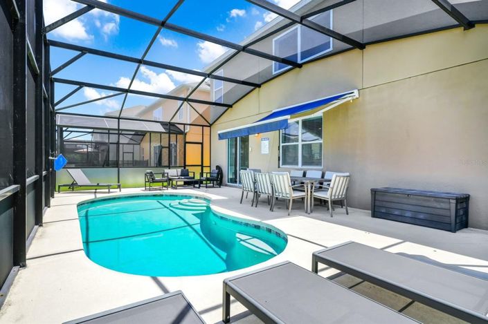 Image No.9-5 Bed House for sale