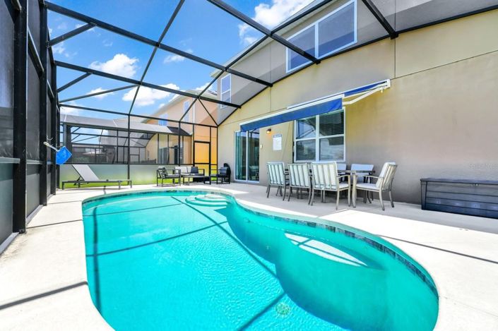 Image No.10-5 Bed House for sale