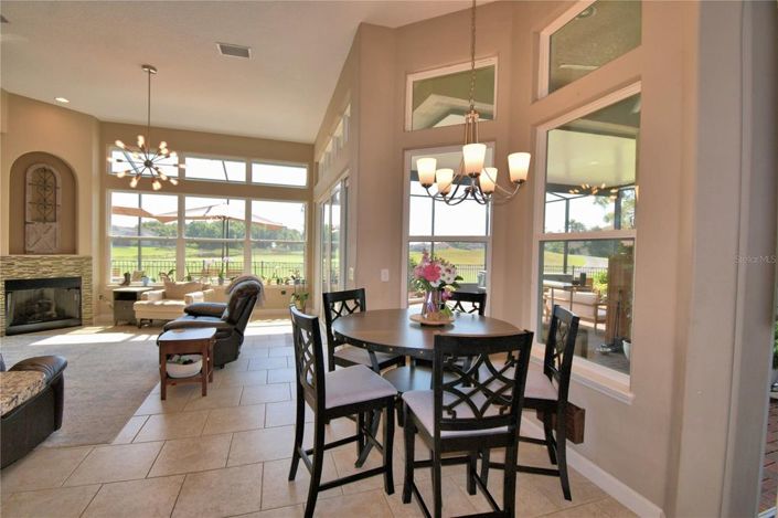 Image No.16-5 Bed House for sale