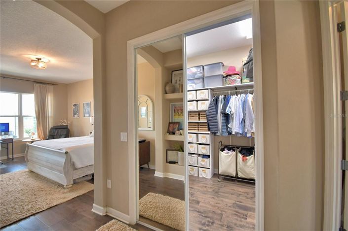 Image No.28-5 Bed House for sale