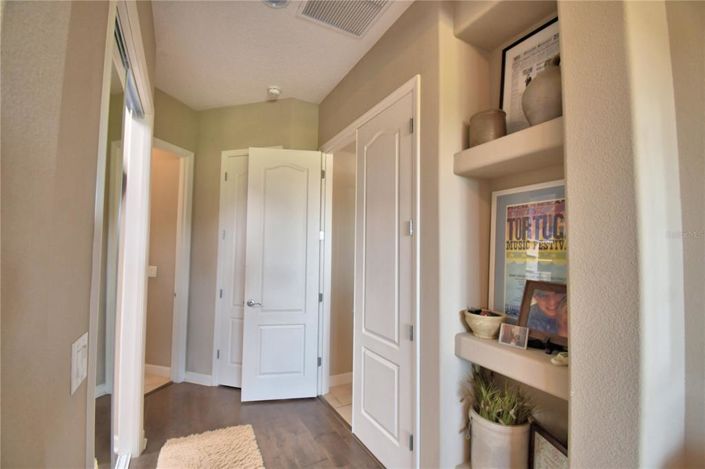 Image No.31-5 Bed House for sale