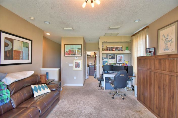 Image No.37-5 Bed House for sale