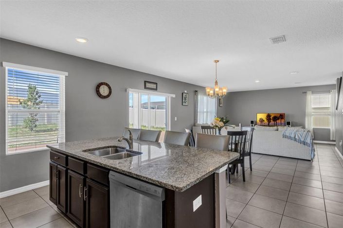 Image No.11-4 Bed House for sale