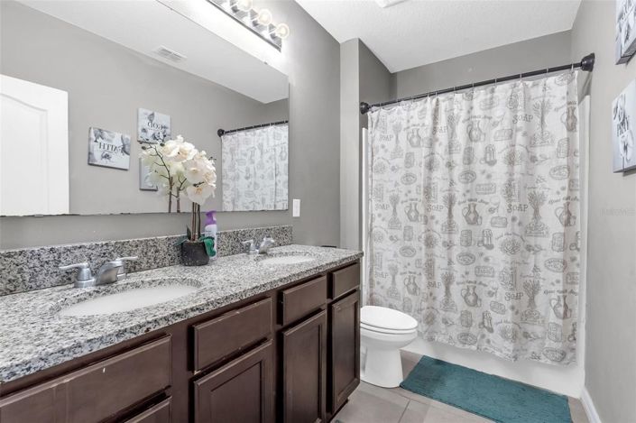 Image No.25-4 Bed House for sale