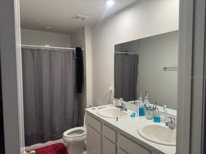 Image No.11-4 Bed House for sale