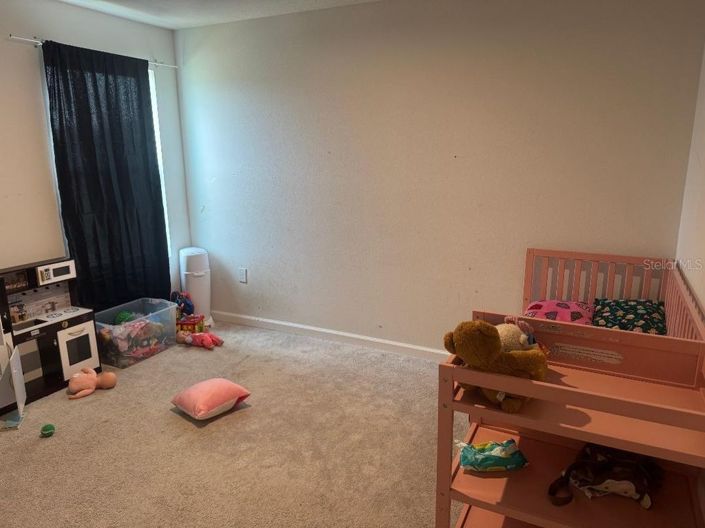 Image No.15-4 Bed House for sale