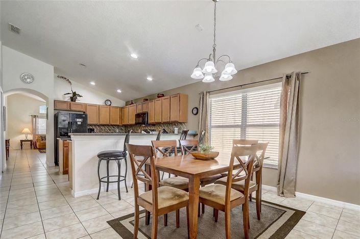 Image No.11-4 Bed House for sale