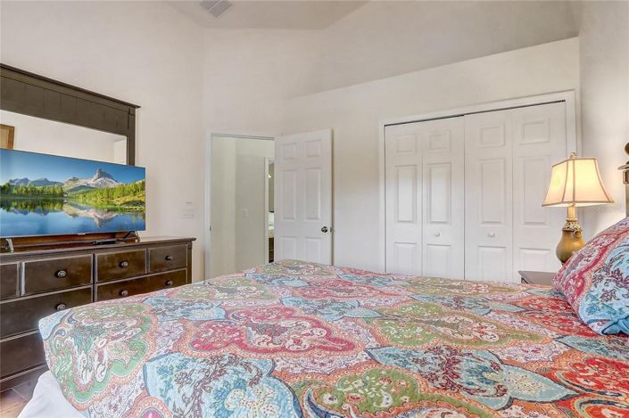 Image No.32-4 Bed House for sale