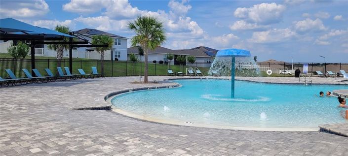 Image No.11-4 Bed House for sale