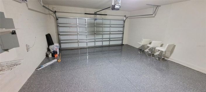 Image No.20-4 Bed House for sale