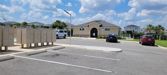 Image No.9-4 Bed House for sale