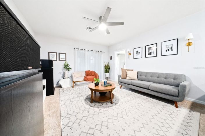 Image No.14-3 Bed House for sale