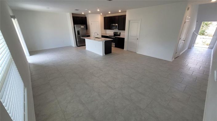 Image No.16-4 Bed House for sale