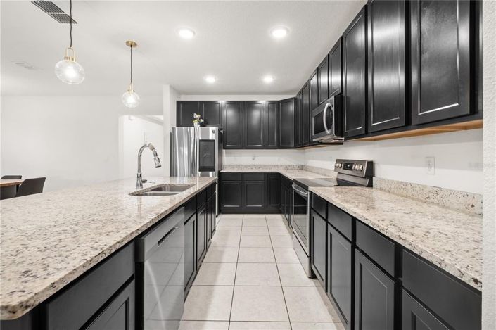 Image No.11-4 Bed House for sale