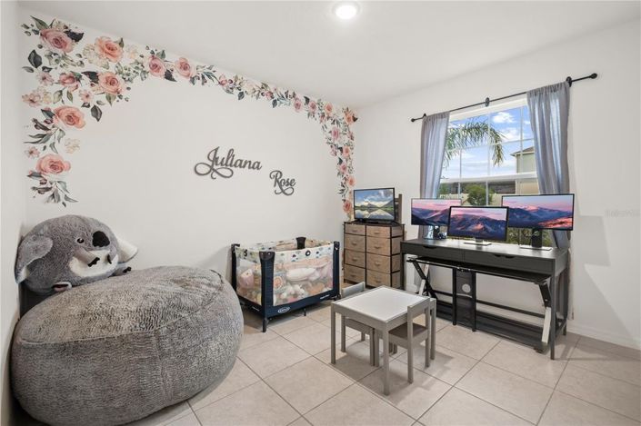 Image No.16-4 Bed House for sale