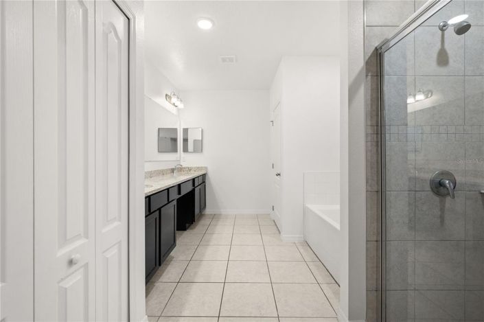 Image No.25-4 Bed House for sale