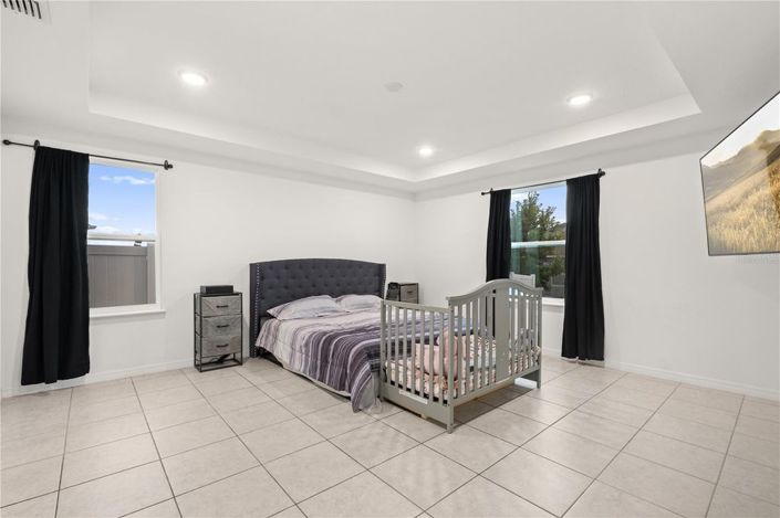 Image No.28-4 Bed House for sale