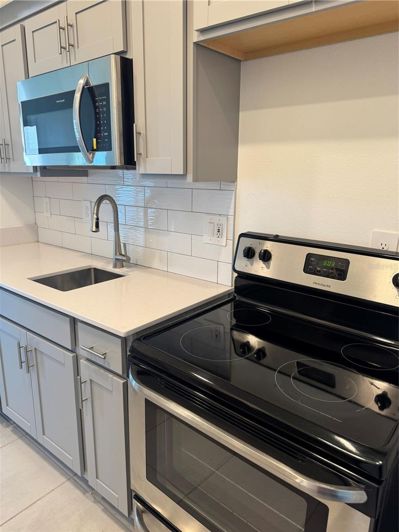 Image No.25-4 Bed House for sale