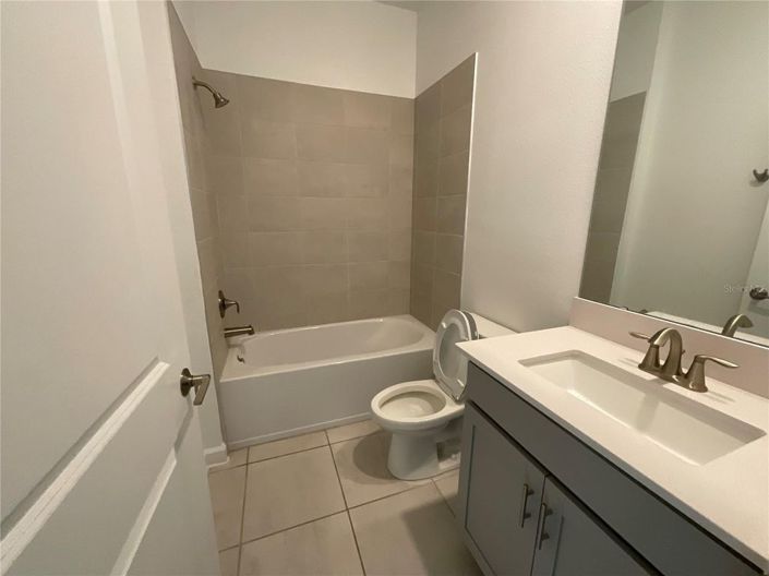 Image No.30-4 Bed House for sale