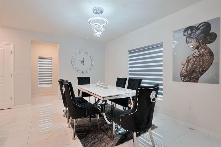 Image No.24-5 Bed House for sale